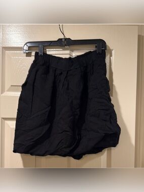 BCBGMaxAzria Women’s Black Bubble Skirt High Waist Size S